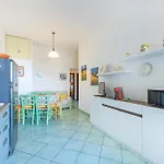 Casa - Goelba アパート SantʼAndrea