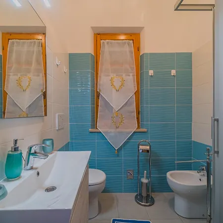 Casa - Goelba Lägenhet SantʼAndrea