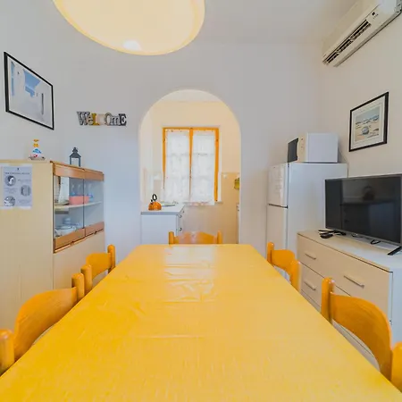 Lägenhet Casa - Goelba SantʼAndrea