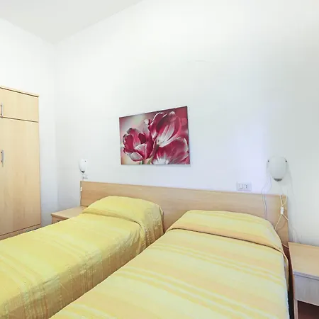 Lägenhet Casa - Goelba SantʼAndrea