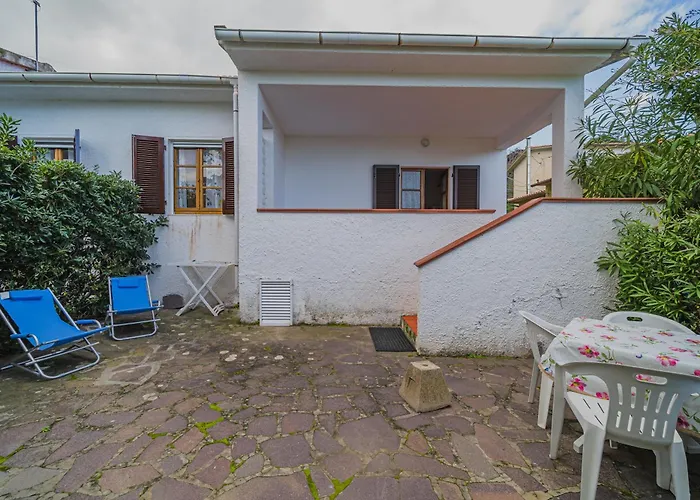 Casa - Goelba 아파트 SantʼAndrea